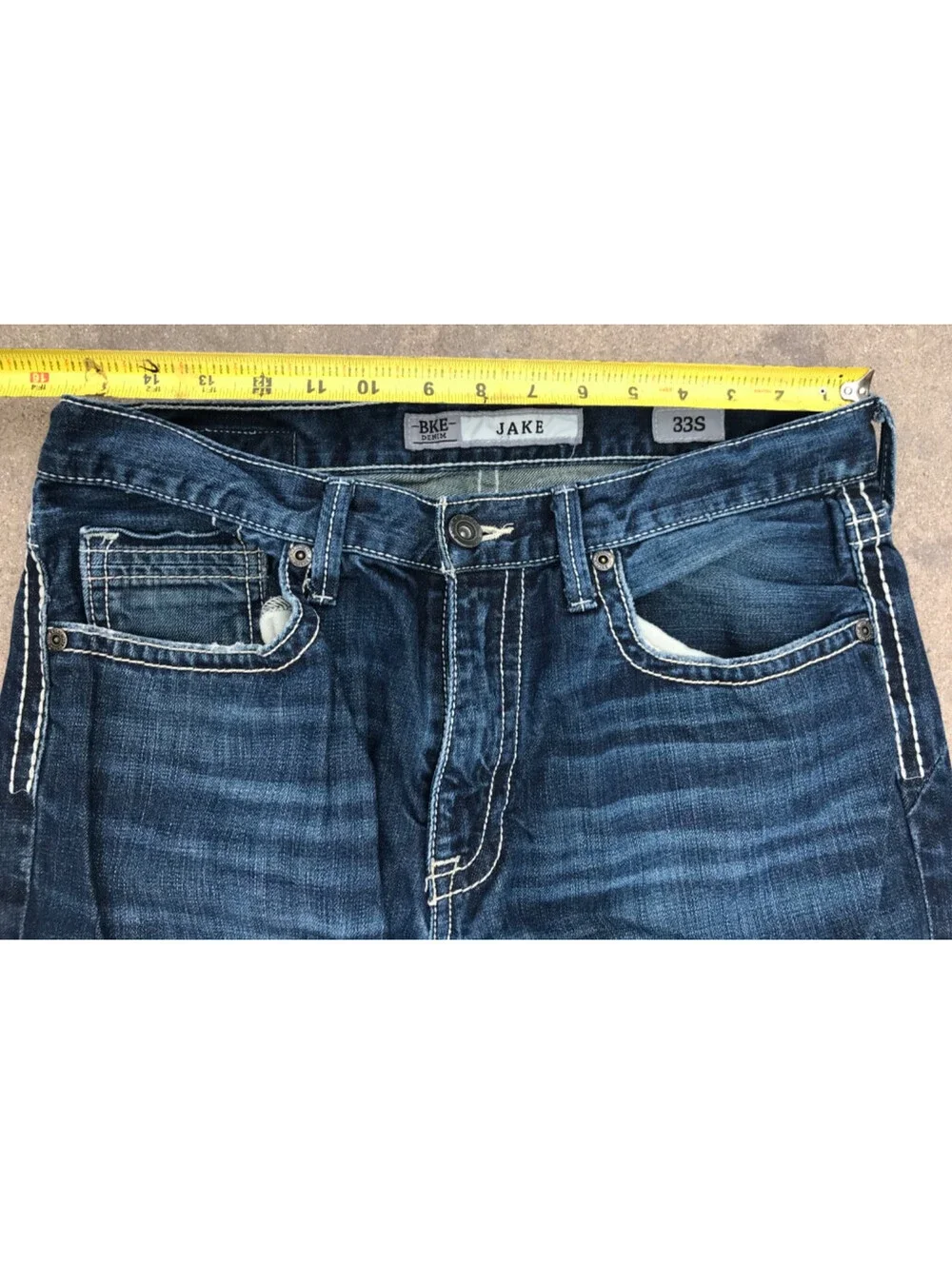 BKE Jake Denim Blue Jeans Mens 33S Straight Leg Dark Wash Lite Fading on Thighs